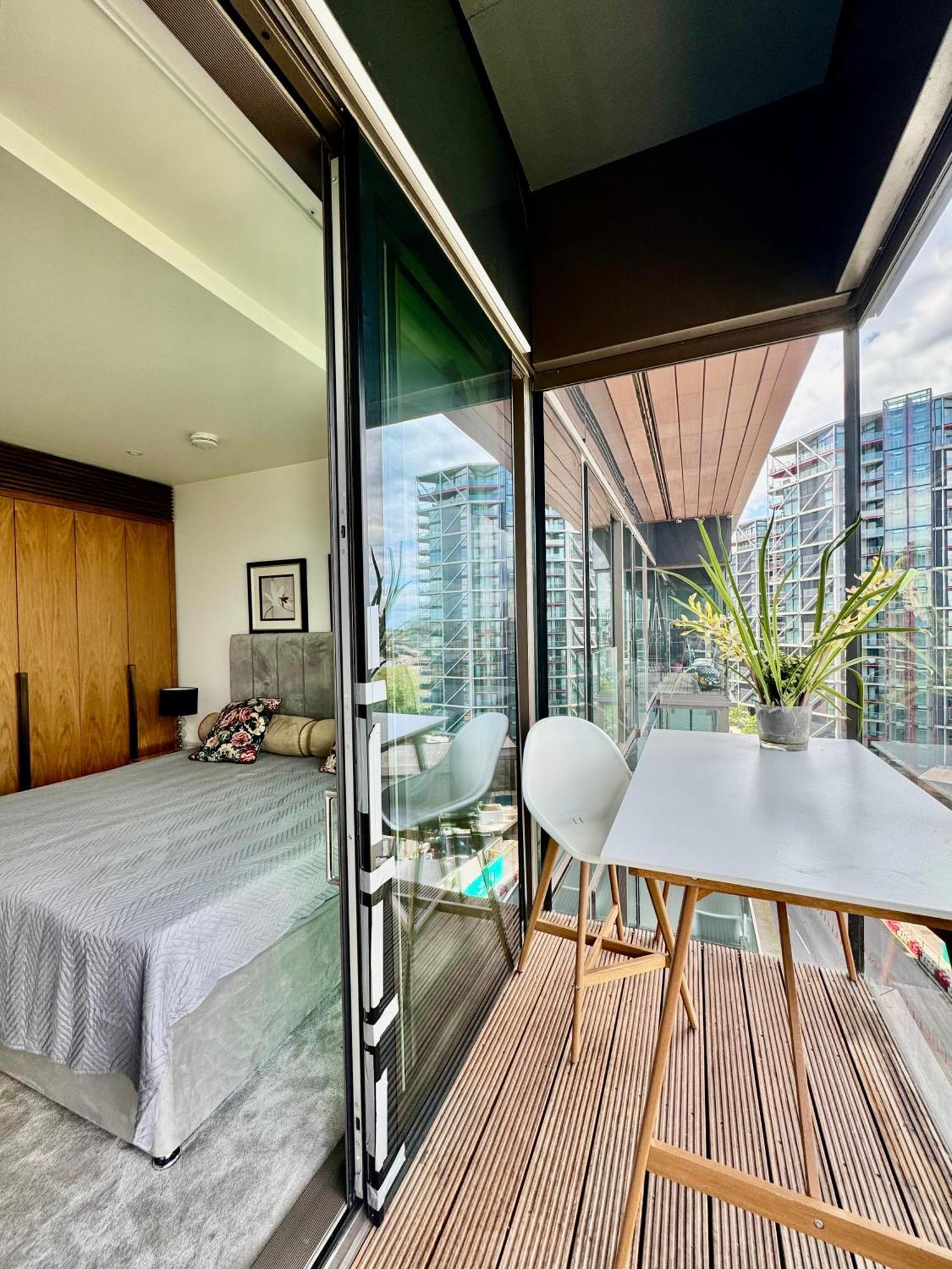 River Panorama Central London 2 Bedroom New Development Esterno foto