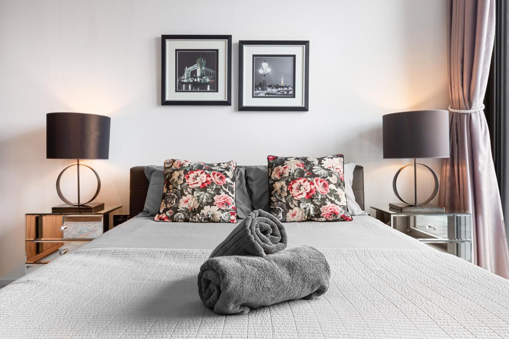 River Panorama Central London 2 Bedroom New Development Esterno foto